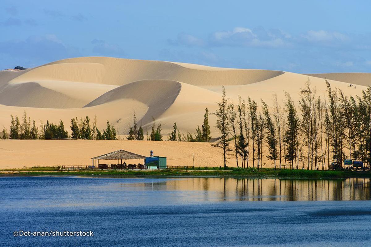 Lang Ca Voi Ll The Whales Village Ll Mui Ne Phan Thiet Luaran gambar
